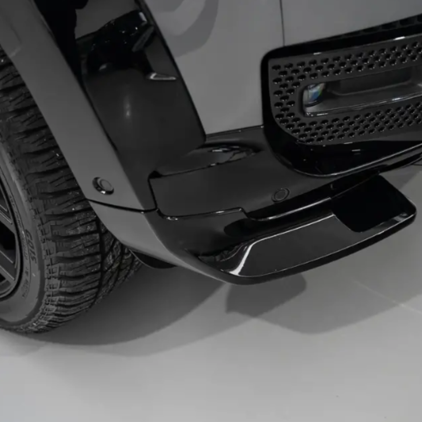 Urban Front Bumper - Defender
