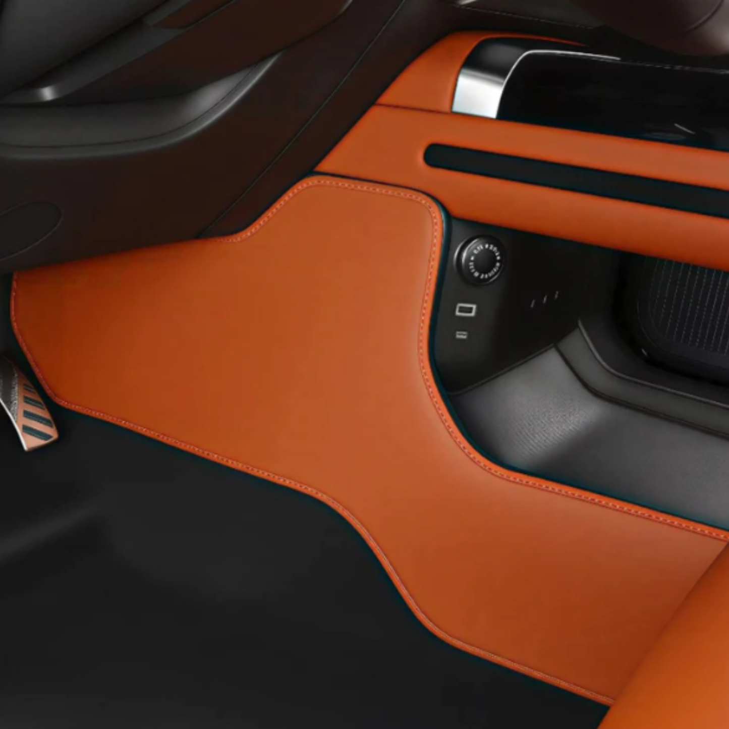 Driver and Passenger Side Interior Kick Pads - Jetour G700