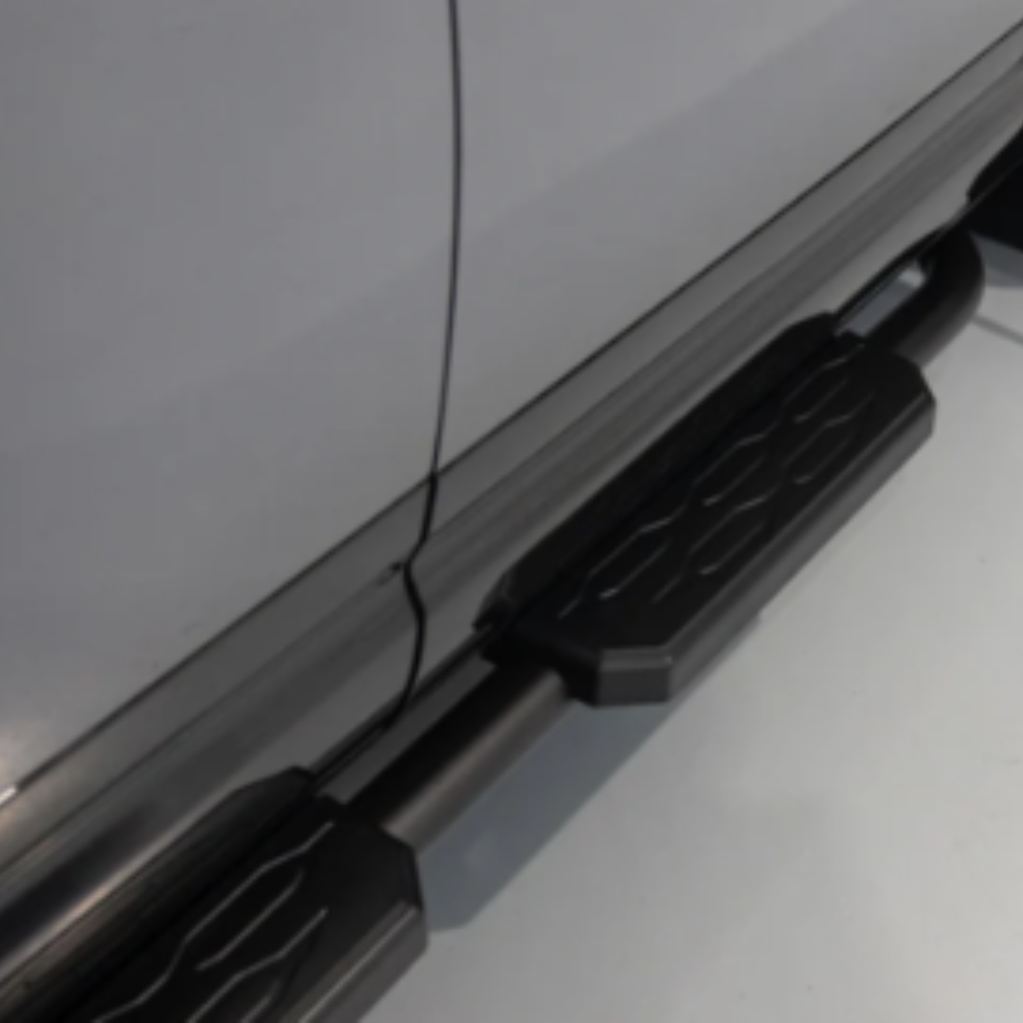 Urban Automotive Hex Side Steps - Defender