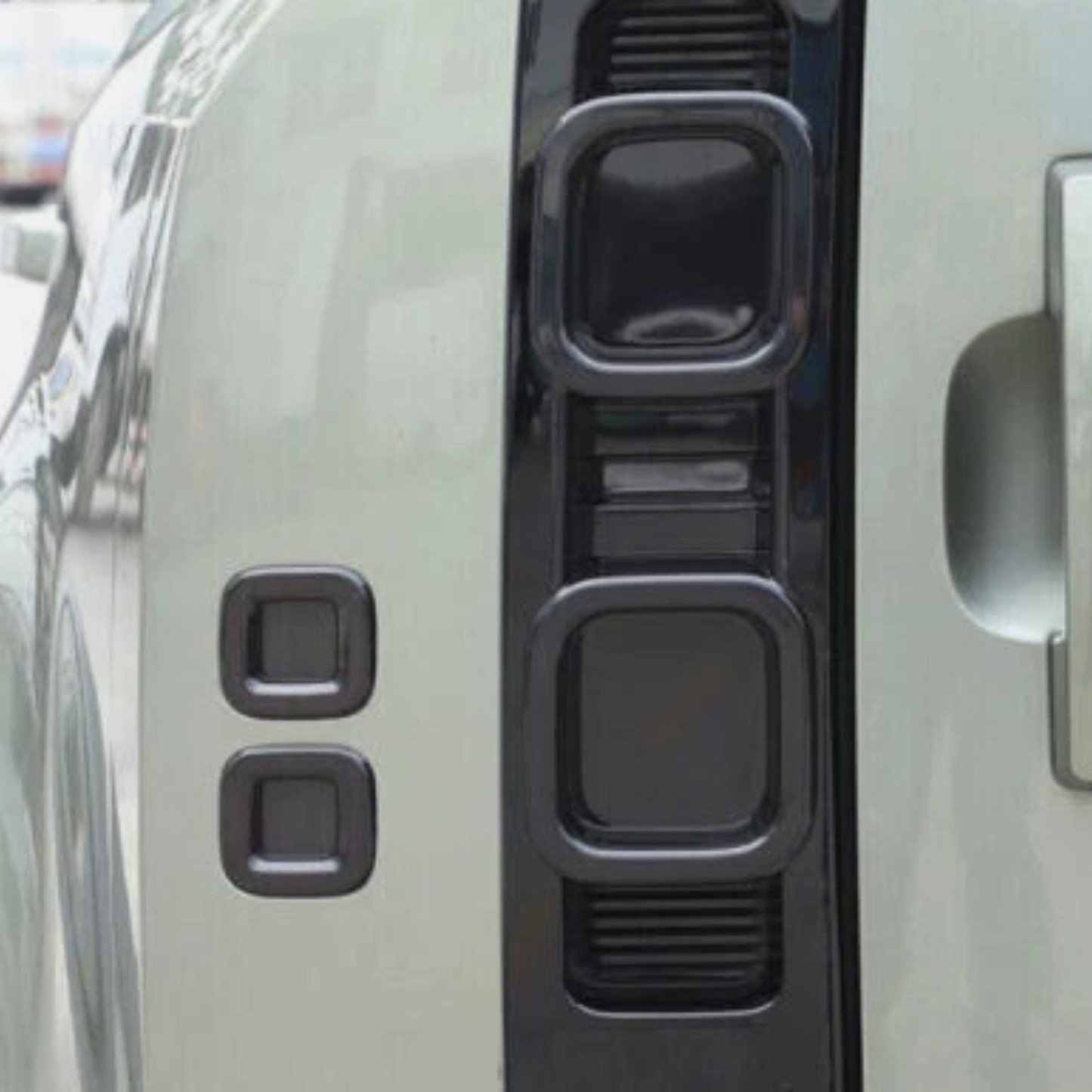 Smoked Black Light Lamp Rear Tail - Defender