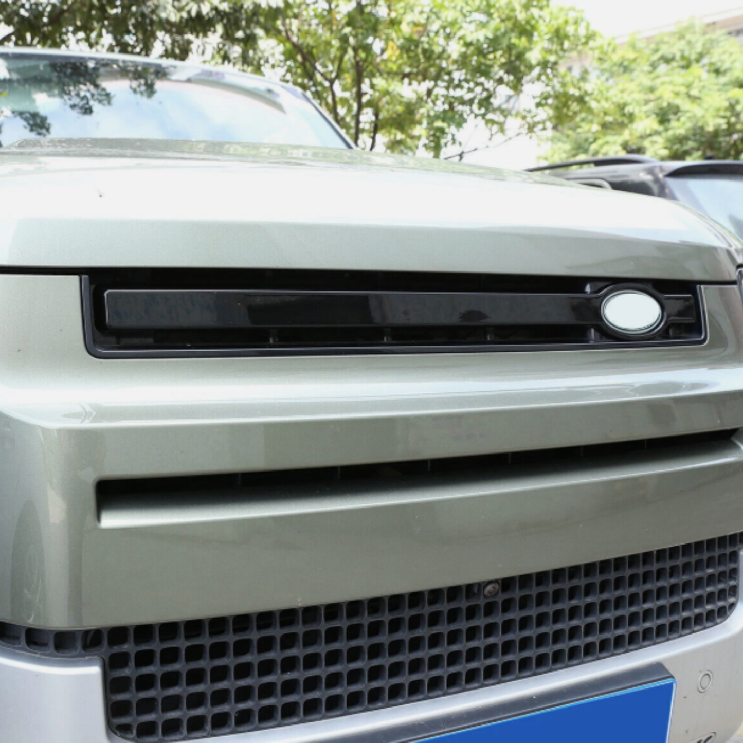 Glossy Black Front Middle Grille Rod Trim - Defender